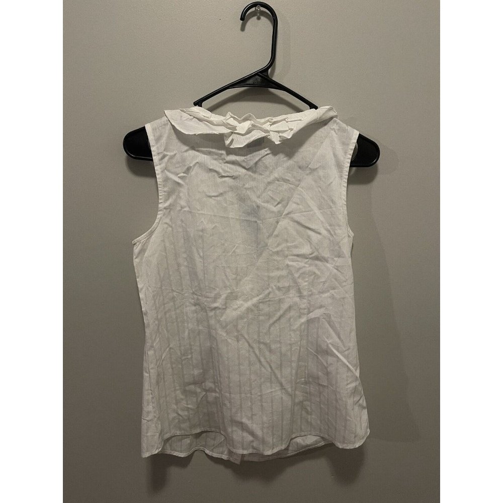 Izod Ladies XS White Button Down Ruffle Neck-Front Sleeveless Blouse Top NWT $62 - Picture 3 of 4